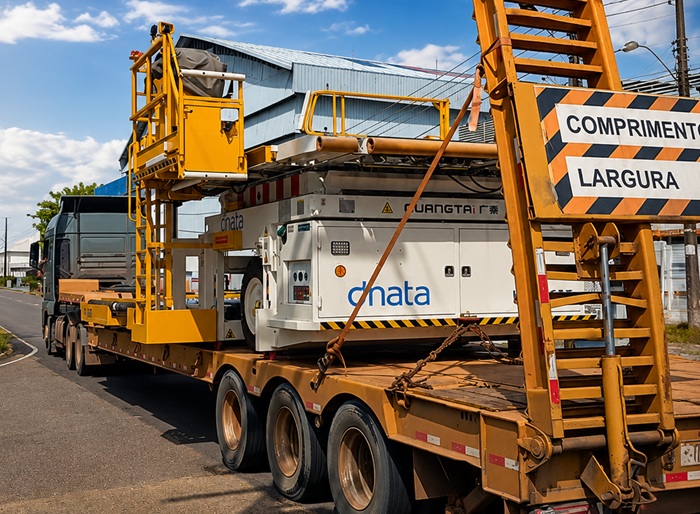 Transporte fluvial de carga geral, equipamentos industriais e projetos especiais em balsa para a Região Norte.